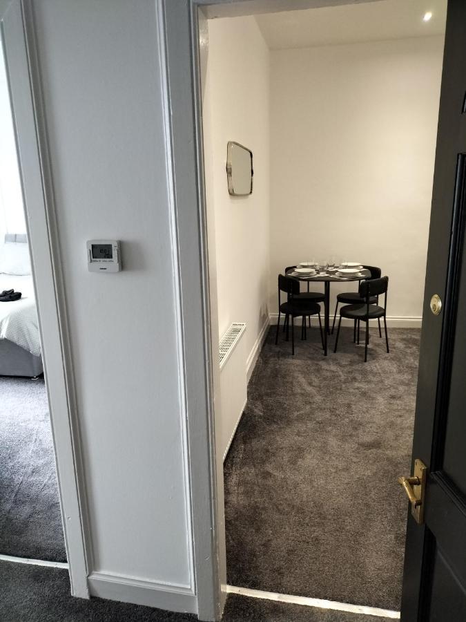 Ferienwohnung Maze Great Escape Ayr Exterior foto