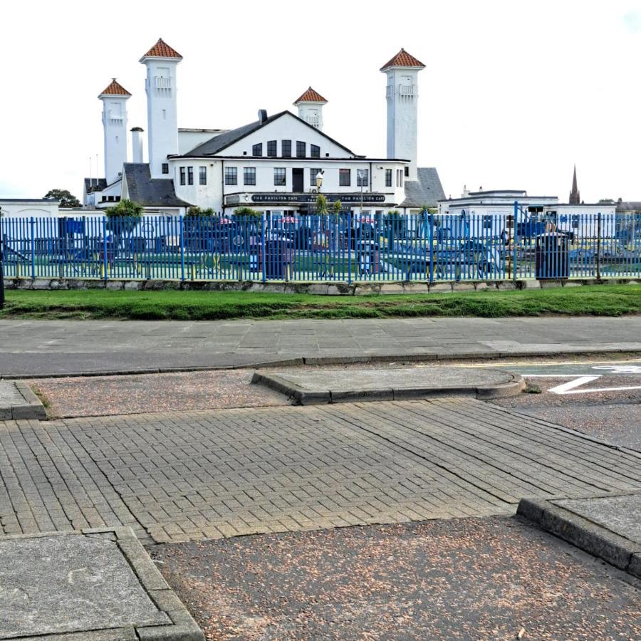 Ferienwohnung Maze Great Escape Ayr Exterior foto